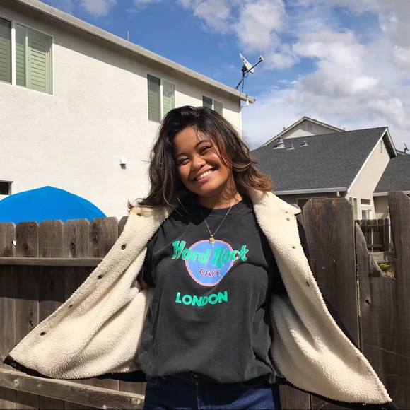 vintage corduroy jacket with white sherpa inlining - Picture 2 of 6